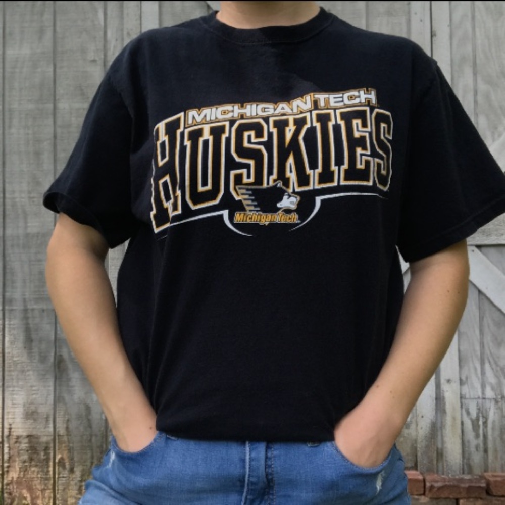 Michigan Tech University T shirt